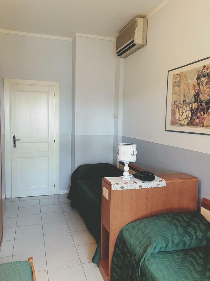 Hotel Le Ginestre Lido di Camaiore Exterior foto